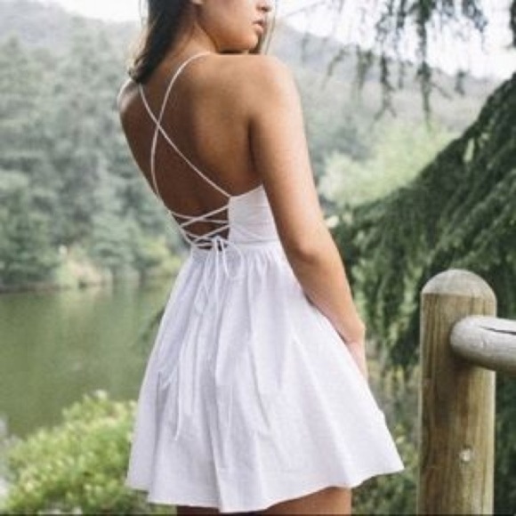 WAYF Dress Lace-Up Back Puff Sleeves Babydoll Mini White Cotton Size Small - Picture 12 of 12